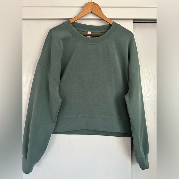 lululemon athletica Tops - Lululemon Softstreme Perfectly Oversized Cropped Crew Women’s Size 12
